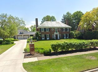 1130 E Jefferson Blvd, South Bend, IN 46617