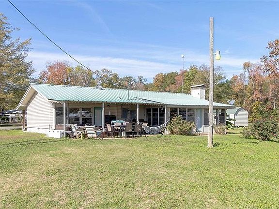 3rd image of 117 County Road 1845