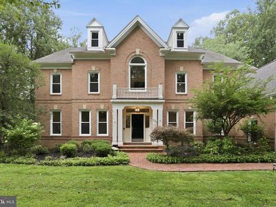 10301 Forest Maple Rd, Vienna, VA, 22182