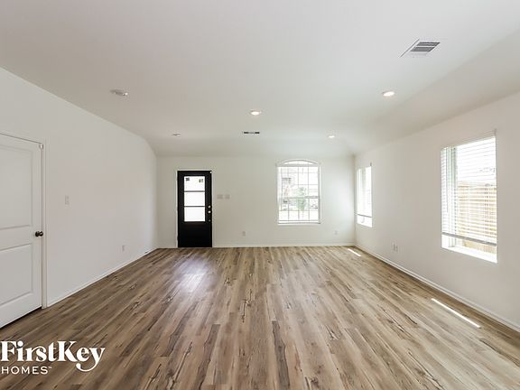 3rd image of 5212 Winding Stream Dr