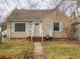 2604 Clifton Ave, Lansing, MI 48910