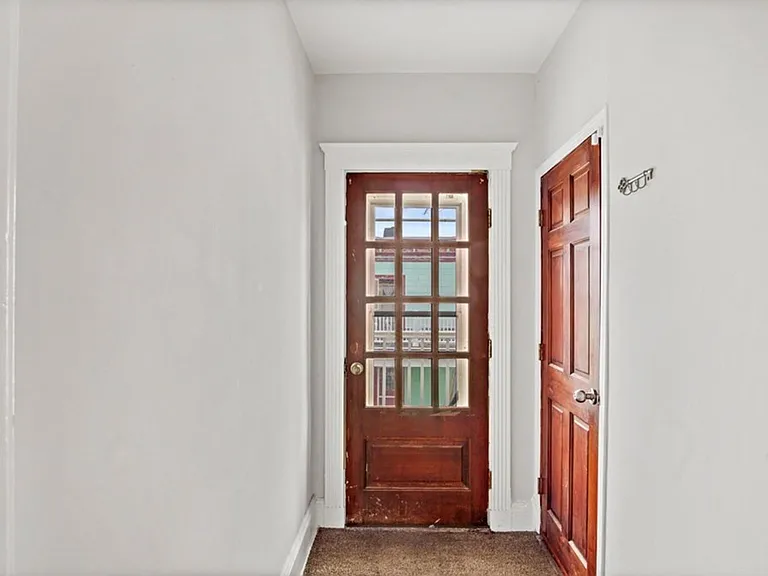 9 Sumner Sq #3 — Photo 9