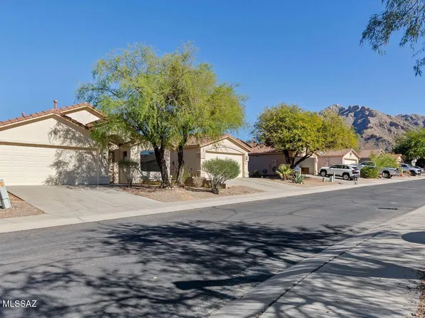 558 W Faith Dawn Ct, Tucson, AZ 85704