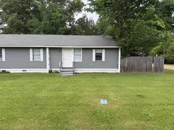 305 Valentour Rd #N, Pearl, MS 39208