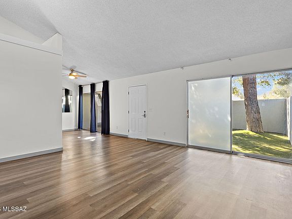 5th image of 2747 W Anklam Rd APT E