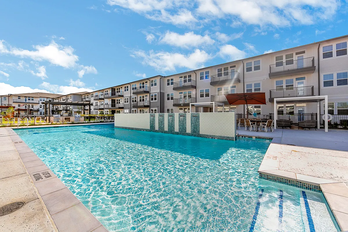 Building Photo - Sage at Cobblestone Creek