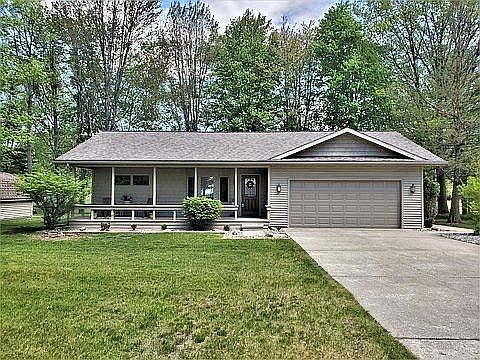 1st image of 400 Old Trail Dr