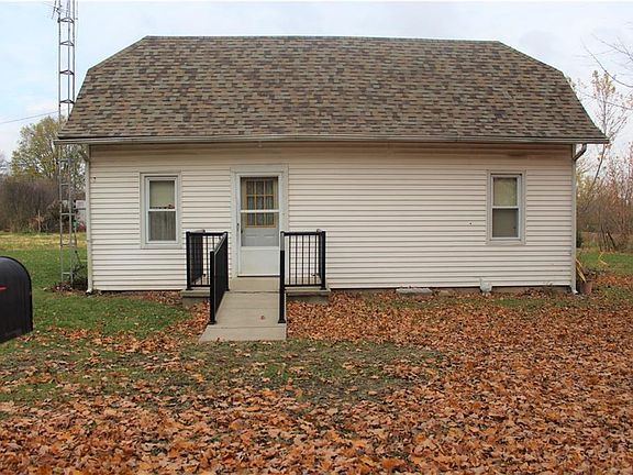 2nd image of 6912 W County Road 545 S