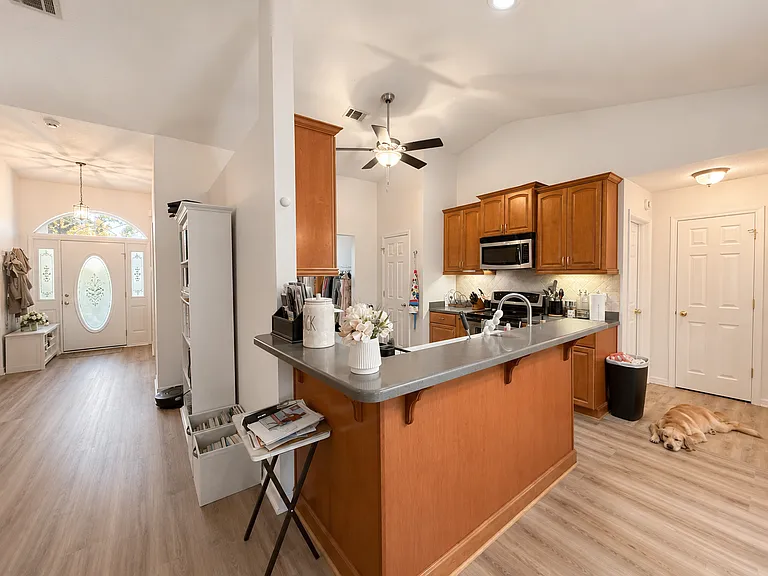 9655 Parker Lake Cir — Photo 18