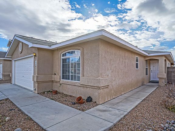 2nd image of 6616 Country Hills Ct NW