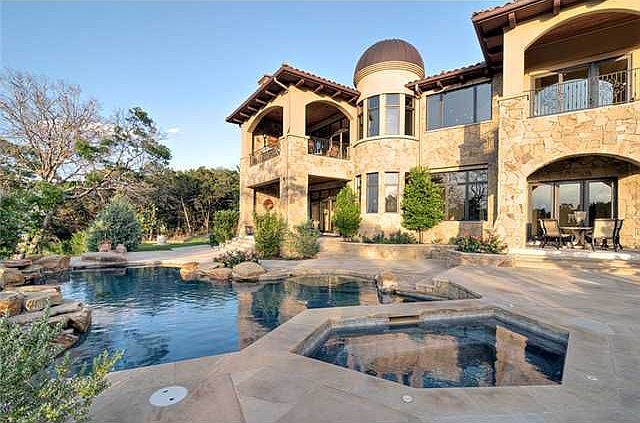 2nd image of 4500 Mirador Dr