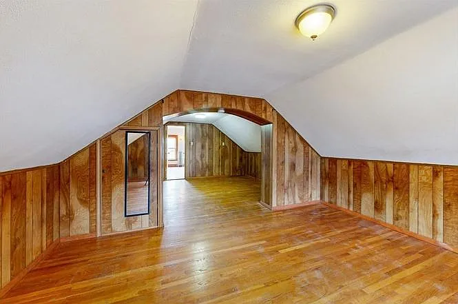 11 Sterling St #11 — Photo 8