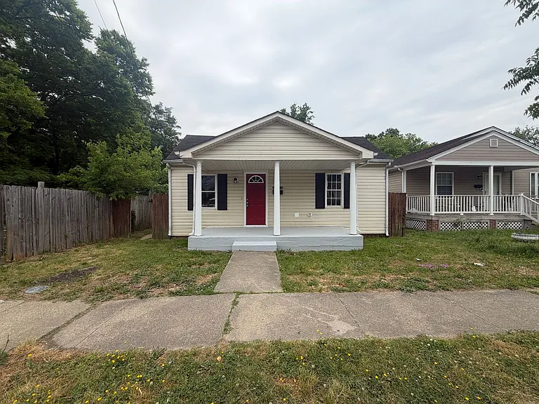 2208 Keswick Ave — Photo 2