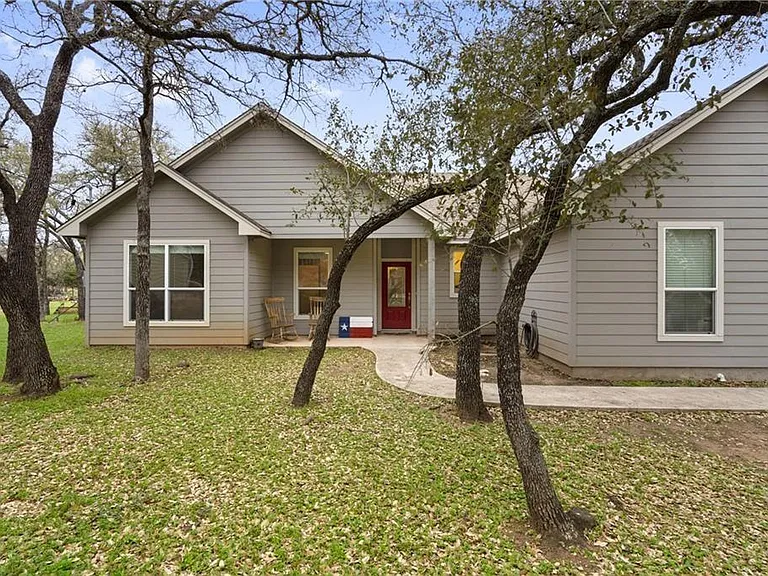 107 E Dawn Dr — Photo 1