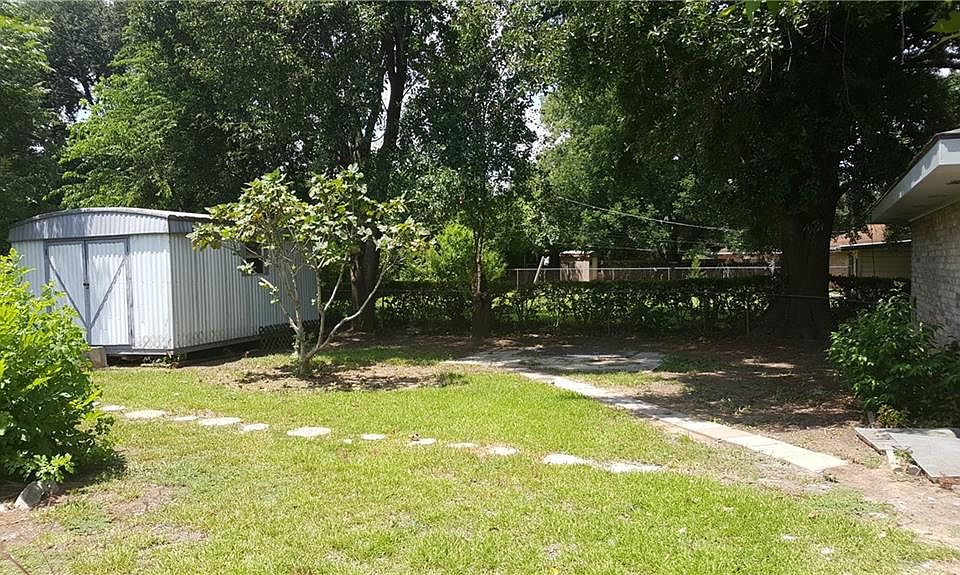 2nd image of 3312 Southfield Dr