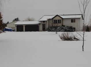 3488 Essen Rd NE, Cambridge, MN 55008