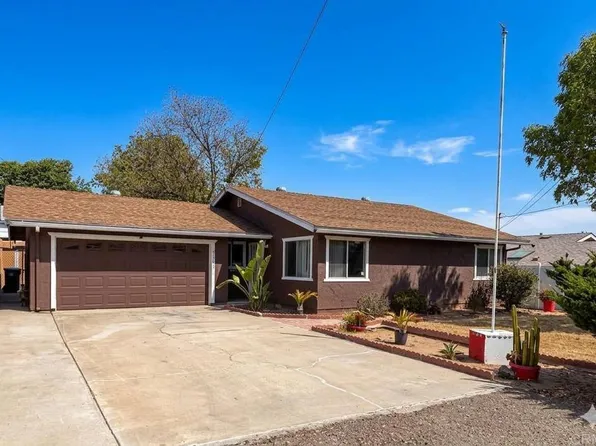 10132 Conejo Ln, Santee, CA 92071
