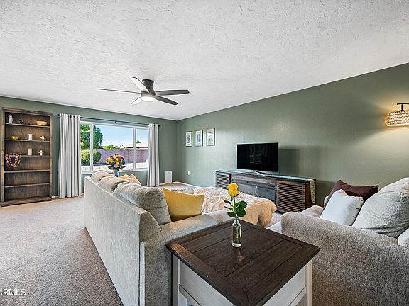 2nd image of 16869 N Meadow Park Drive