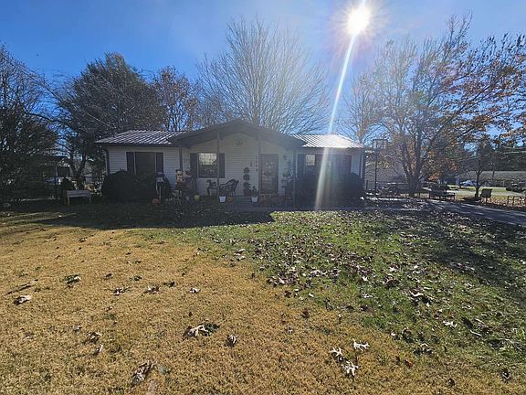 3rd image of 206 Bolton Dr