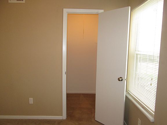 5th image of 2019 County Cork Dr APT 1
