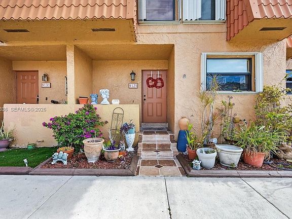 2nd image of 9125 Limetree Ln #168