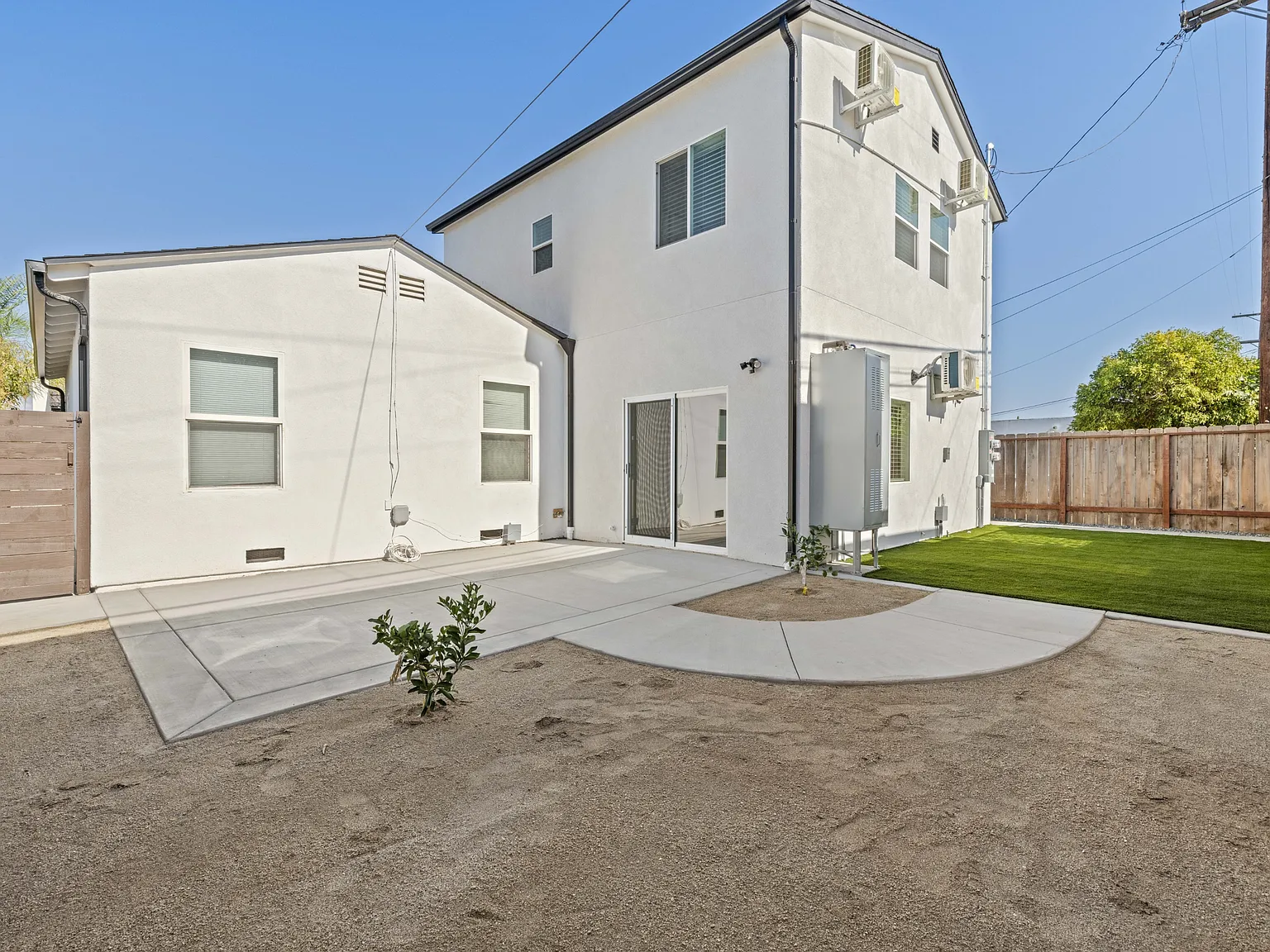 4768-70 College Ave - ADU — Photo 1
