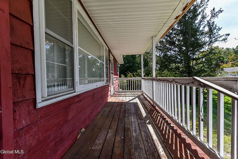 3rd image of 59 Werner Road