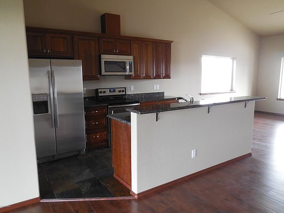2nd image of 904 Torkelson Dr
