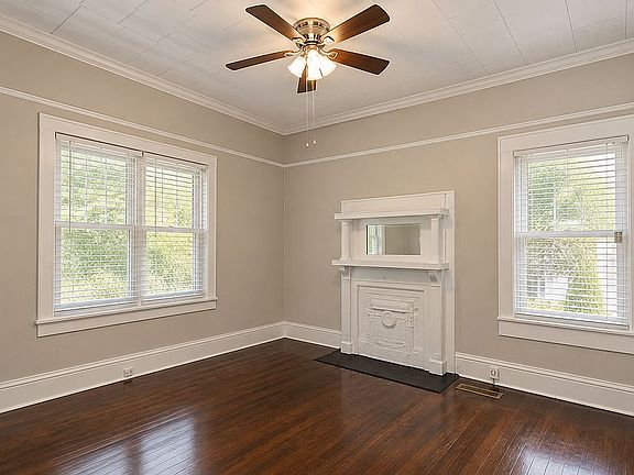 3rd image of 1531 Schley St