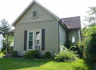 3rd image of 703 S 8th St