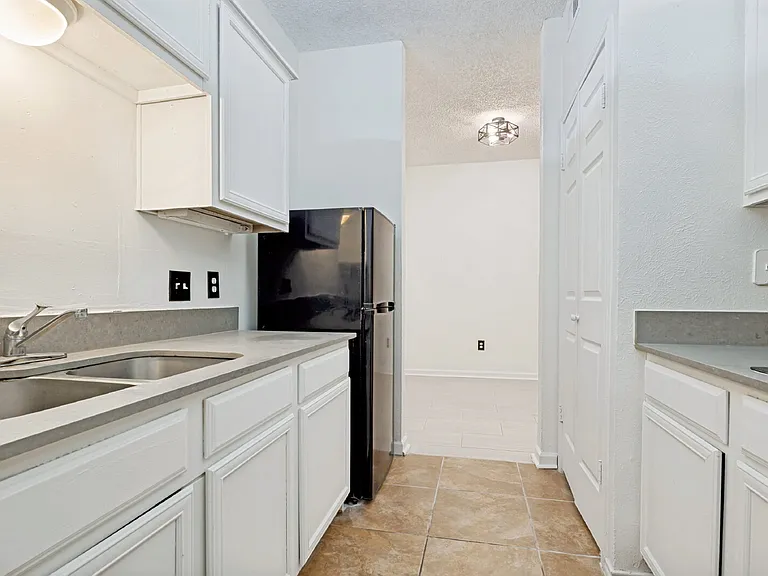 9254 Forest Ln #703 — Photo 15
