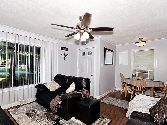4th image of 1825 Brentwood Dr