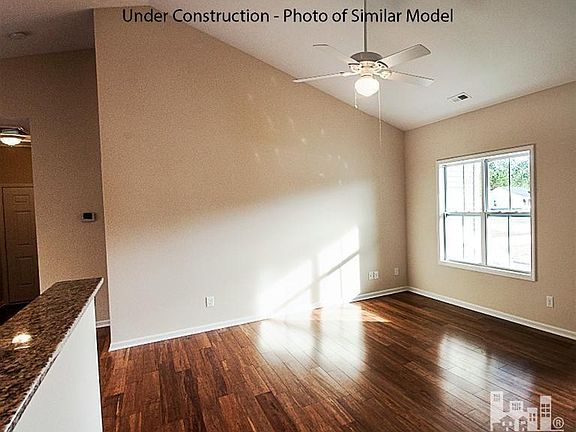 3rd image of 1015 Shandy Court NE