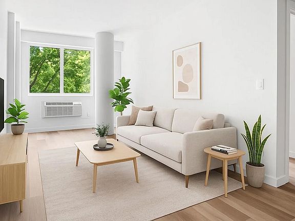 4th image of 601 S Beach St #6