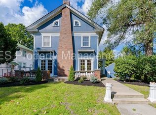 556 W Fall Creek Parkway North Dr, Indianapolis, IN 46208