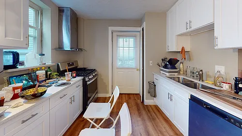 7 Winship St Photo 1