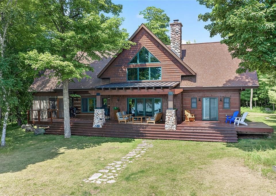 1st image of 44990 Bear Point Road