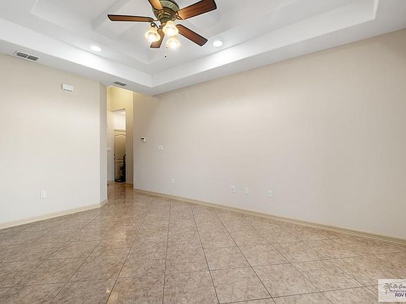3rd image of 7197 Arroyo Blvd