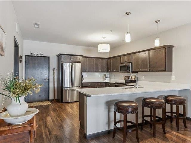 1st image of 2873 Spring Rose Cir #102