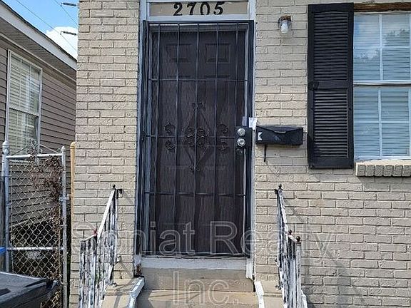 2nd image of 2705 Marais St