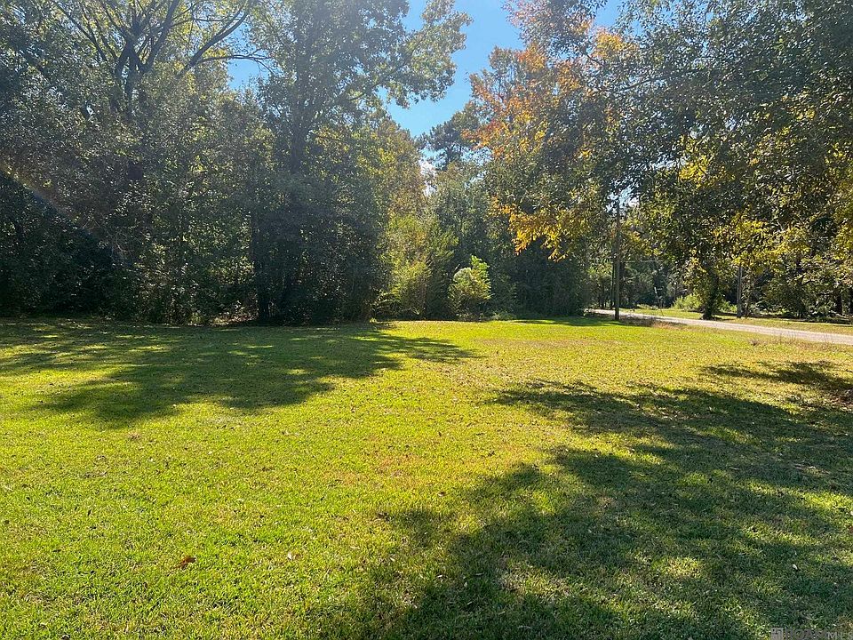 2nd image of Saint John Ln