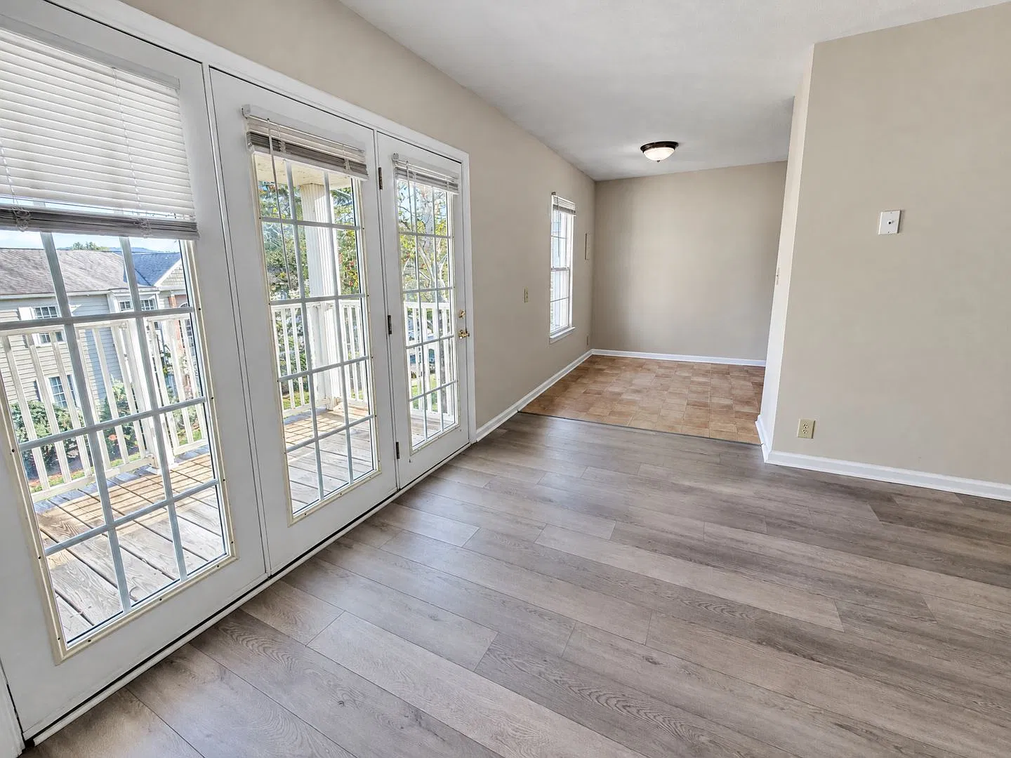 1264 Villa Lane- F — Photo 3