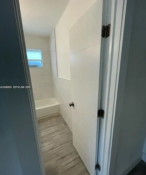 2048 NE 168th St #3 — Photo 15