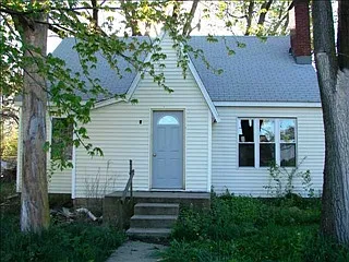 4080 N New St photo 1