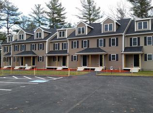 12 Water St APT 7, Lakeville, MA 02347