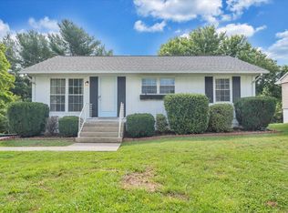 2520 Ellison Ave, Salem, VA 24153
