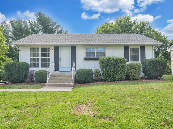 2520 Ellison Ave, Salem, VA 24153