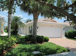 8850 Etera Dr, Sarasota, FL 34238