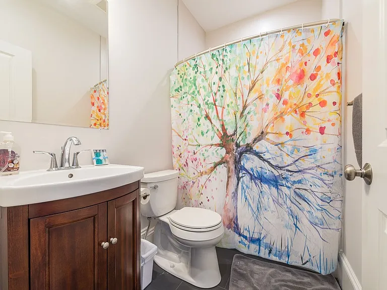 2044 Beacon St #5 — Photo 23