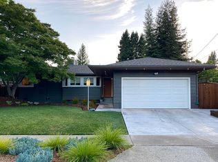 1019 Woodlawn Dr, Napa, CA 94558
